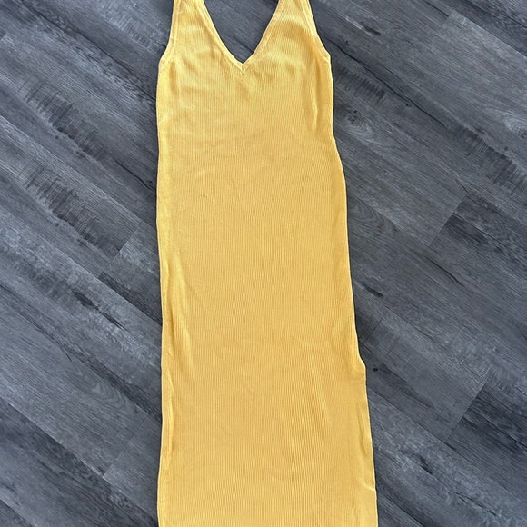 NWT House of Harlow 1960 Yellow Ribbed Knit Dress M - Picture 3 of 4